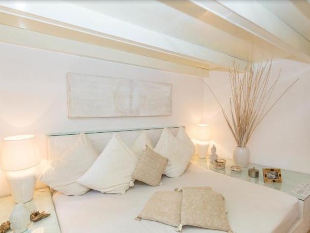 Natural Pantheon Apartment *